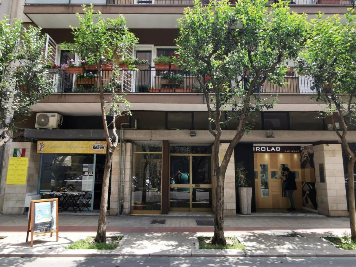 De Rossi Holiday Bari Exterior photo